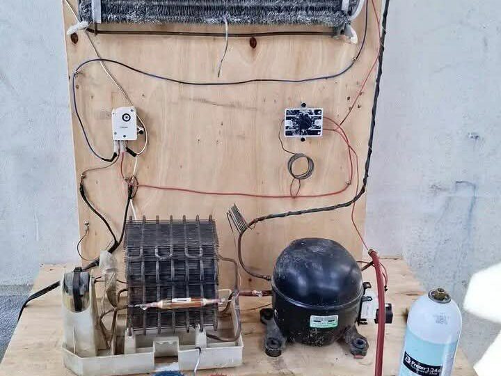 The electrical circuit for a timer-based steam refrigerator is an interesting one mbsmpro